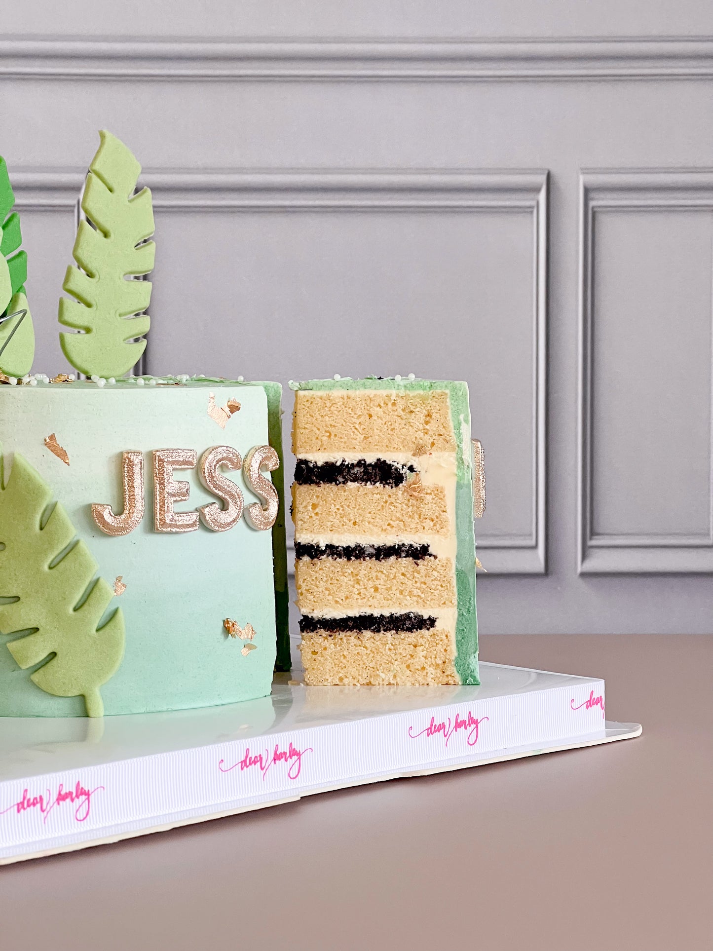 Animal with Leaf Cake