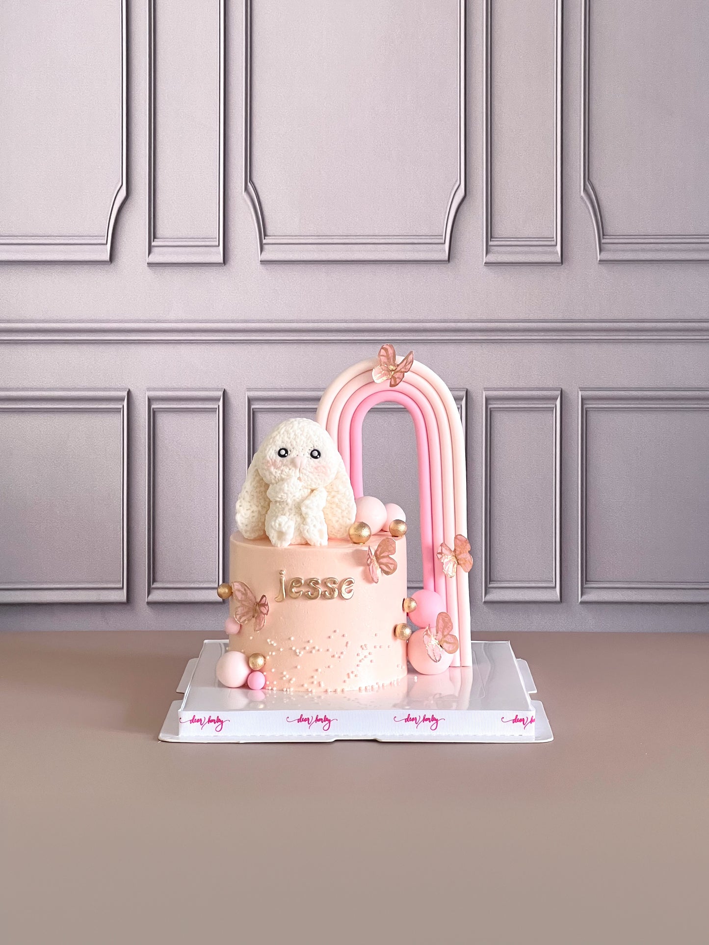 Animal with 3D Rainbow Cake